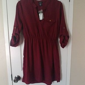 Burgundy polyester dress